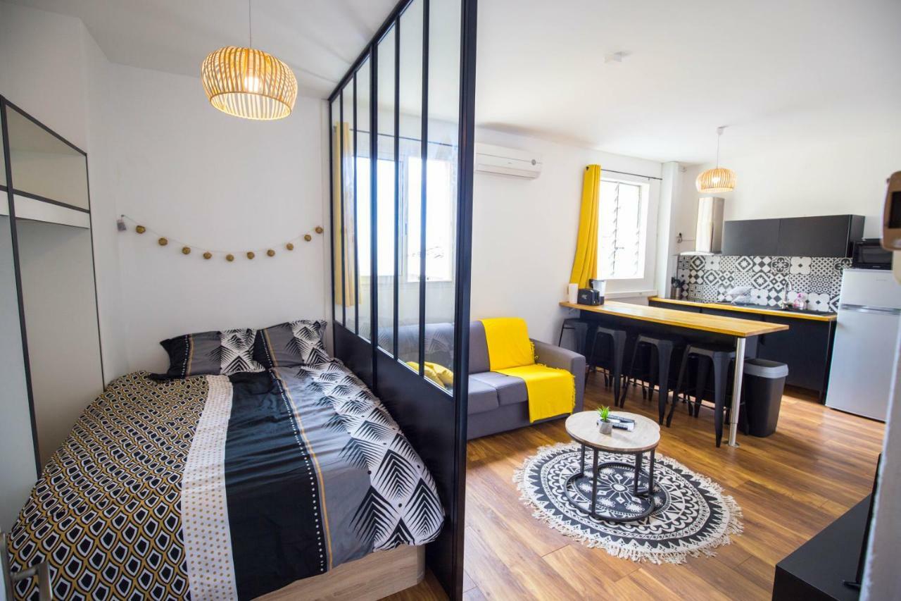 Appartement Hypercentre+ Place De Parking Privee Saint-Denis Dış mekan fotoğraf